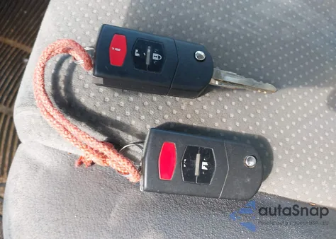 2006 Mazda Mazda6 S z USA, uszkodzony, nr VIN 1YVHP82D865M54242